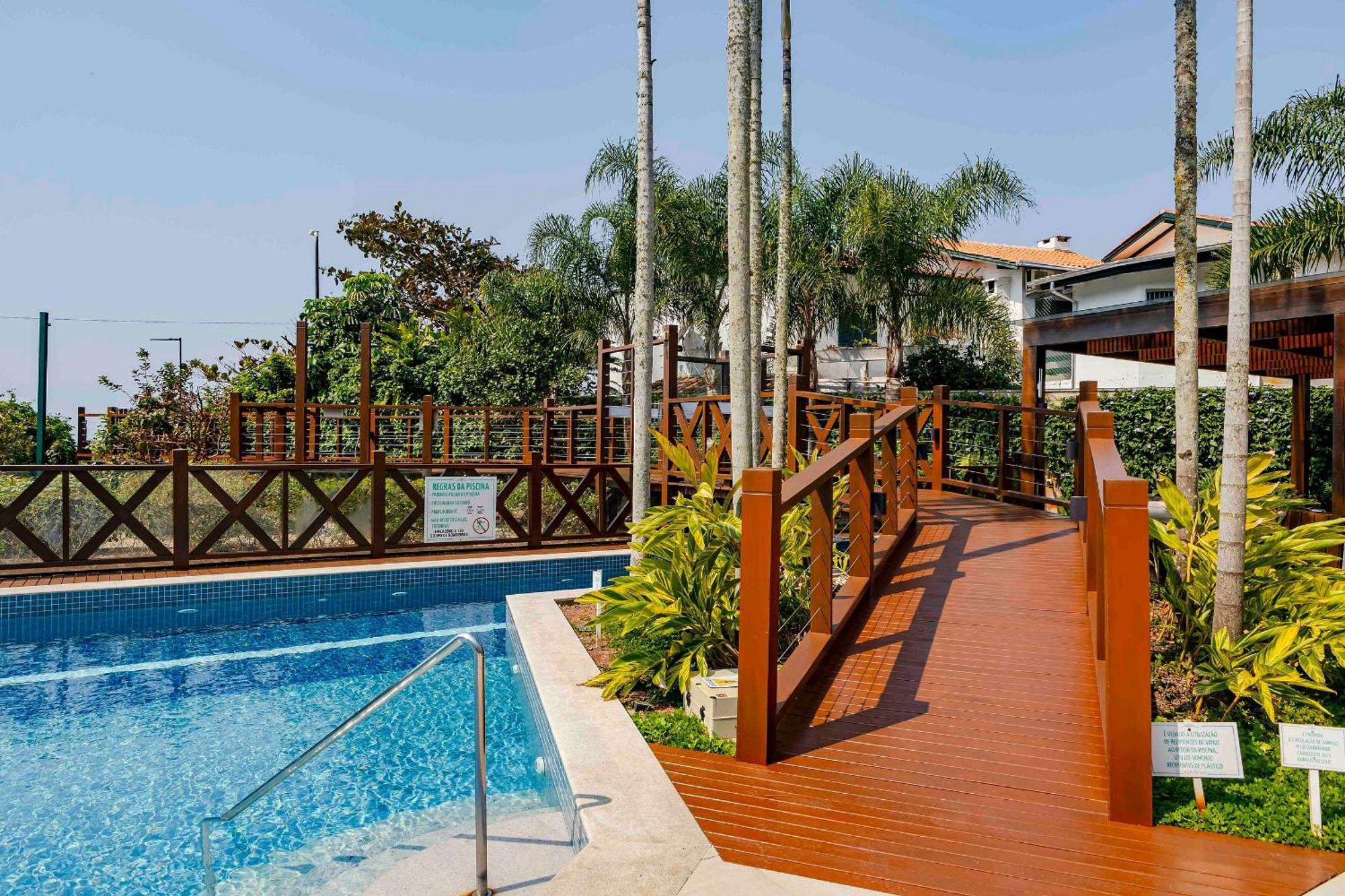 Varandas do Atlântico, Esplêndido Apartamento em Condominio Frente Mar com Piscina Climatizada - 3 quartos 6 pessoas Bombinhas Exterior foto